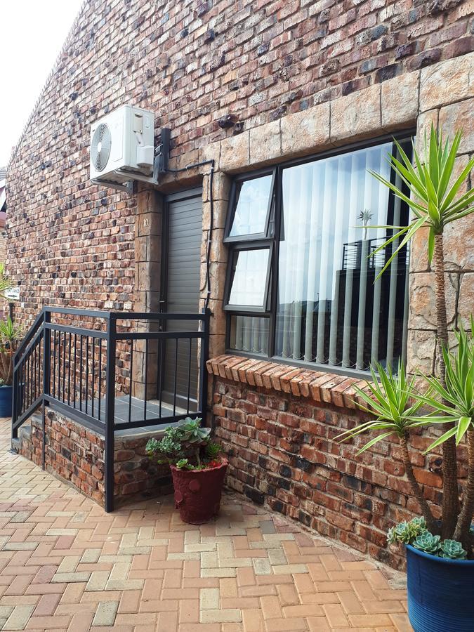 Tsessebe Guesthouse Bloemfontein Exterior foto